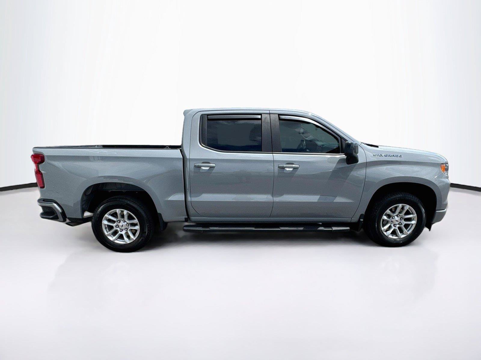 Used 2024 Chevrolet Silverado 1500 RST RWD image 6