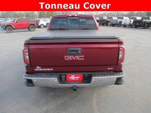 Used 2017 GMC Sierra 1500 SLT w/ SLT Premium Package image 5