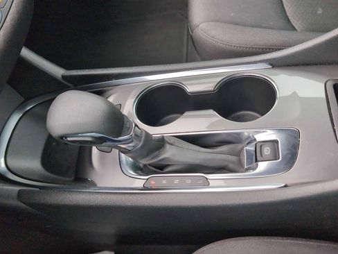 Used 2025 Chevrolet Malibu LT image 15