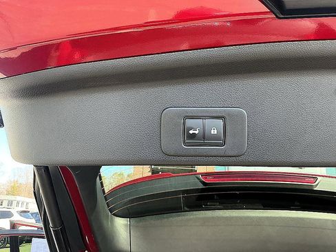 Certified 2025 Nissan Murano SL w/ Cargo Package image 28