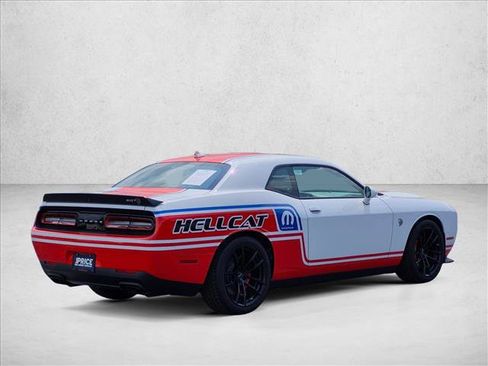 Used 2023 Dodge Challenger SRT Hellcat RWD image 5