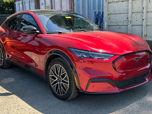 Used 2024 Ford Mustang Mach-E Premium RWD image 2