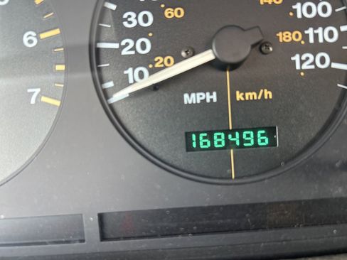 Used 1997 Jeep Grand Cherokee TSi image 9