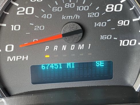 Used 2017 Chevrolet Express 3500 LT w/ LT Preferred Equipment Group image 22