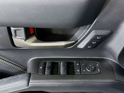 Certified 2025 Toyota 4Runner Limited AWD/4WD image 24