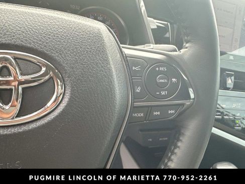 Used 2023 Toyota Camry XSE w/ Navigation Package image 13