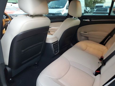 Certified 2023 Chrysler 300 Touring L w/ Popular Equipment Group image 8