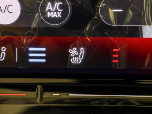 New 2026 Volkswagen GTI SE FWD image 30