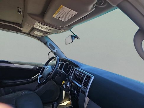 Used 2006 Toyota 4Runner SR5 image 23