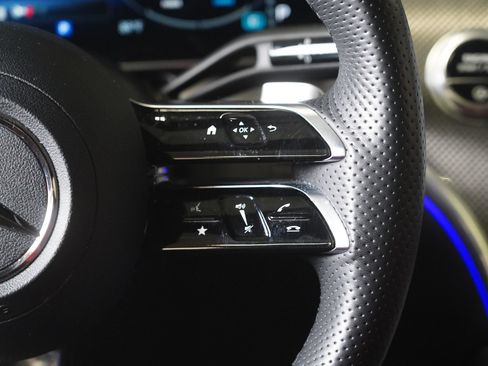 Certified 2023 Mercedes-Benz GLC 300 4MATIC image 17