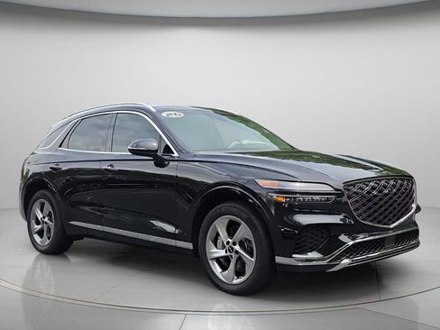 Used 2026 Genesis GV70 2.5T Advanced AWD/4WD image 8
