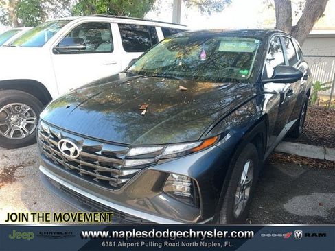 Used 2024 Hyundai Tucson SE image 1