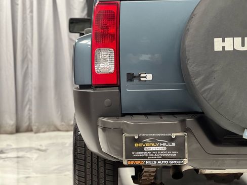 Used 2006 HUMMER H3 Luxury image 14