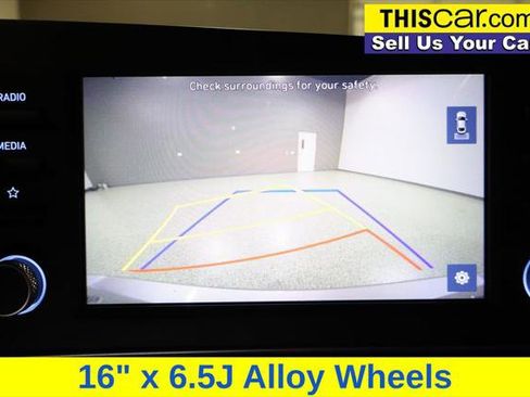 Used 2022 Hyundai Elantra SEL image 16