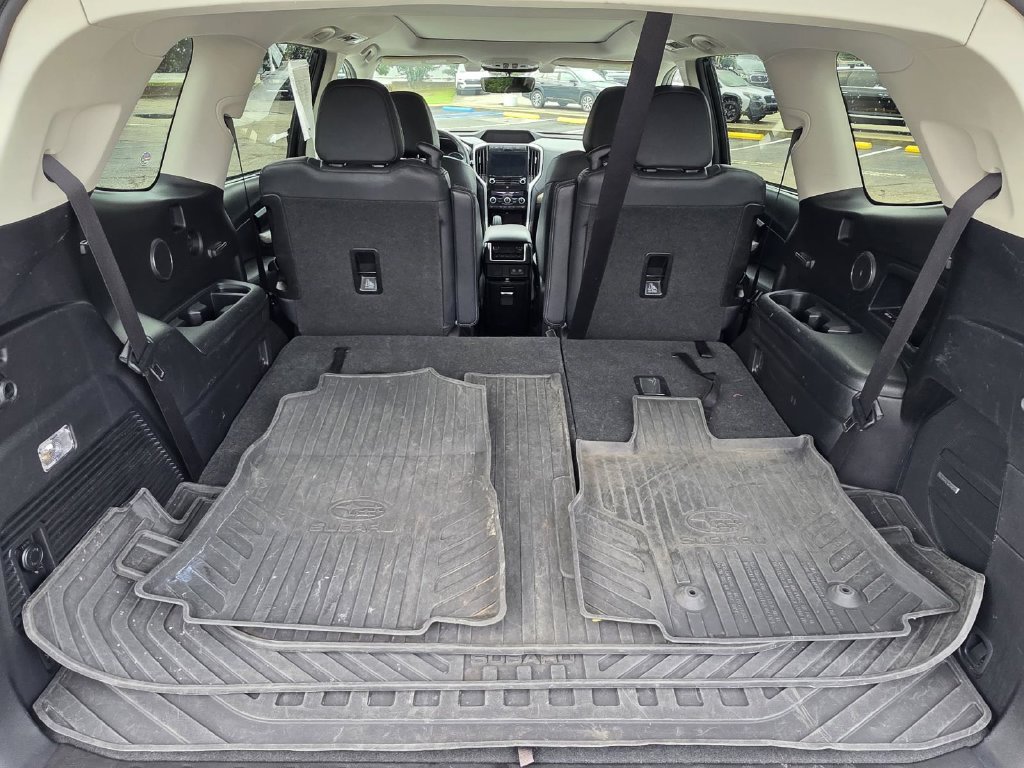 Used 2022 Subaru Ascent Limited w/ Technology Package AWD/4WD image 14