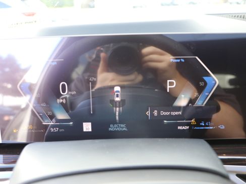 Certified 2026 BMW X5 xDrive50e w/ Parking Assistance Package image 20