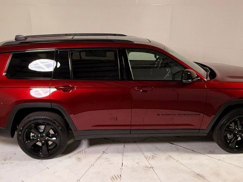New 2025 Jeep Grand Cherokee L Limited w/ Luxury Tech Group II AWD/4WD image 8