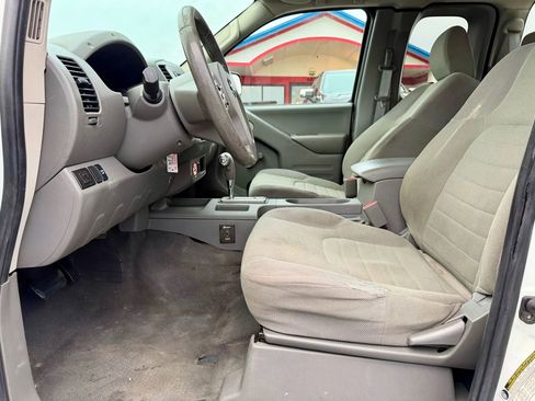 Used 2019 Nissan Frontier S image 9