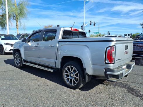 Used 2018 GMC Canyon Denali image 7