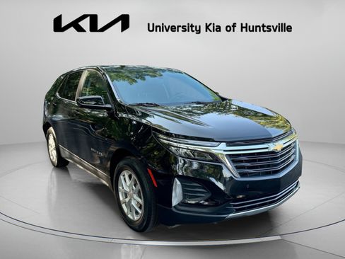 Used 2024 Chevrolet Equinox LT FWD image 1