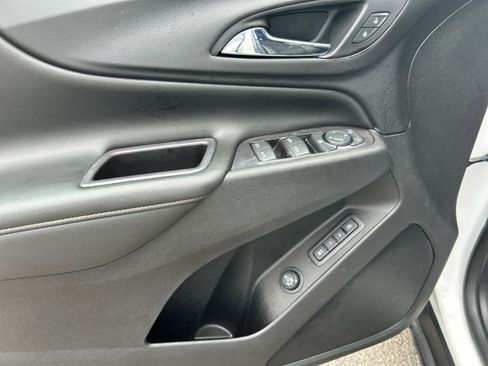 Used 2019 Chevrolet Equinox Premier image 10