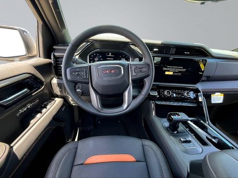 New 2026 GMC Sierra 1500 AT4 w/ AT4 Premium Package AWD/4WD image 18