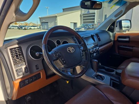 Used 2011 Toyota Sequoia Platinum image 2