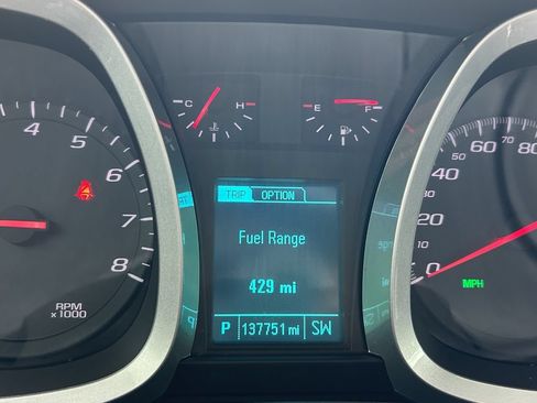 Used 2017 Chevrolet Equinox LT w/ Convenience Package FWD image 28