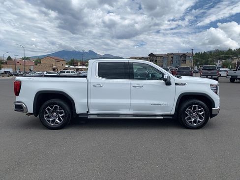 Used 2026 GMC Sierra 1500 SLT w/ SLT Premium Package AWD/4WD image 4