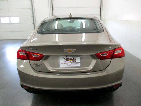 Used 2024 Chevrolet Malibu LT image 5
