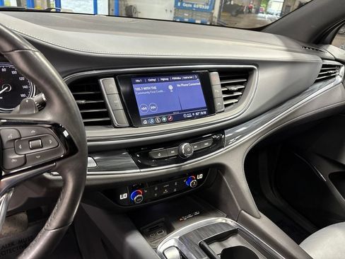 Used 2023 Buick Enclave Essence w/ Experience Buick Package AWD/4WD image 19