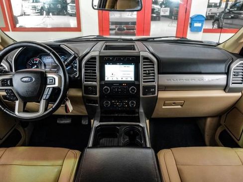 Used 2017 Ford F350 Lariat w/ Lariat Value Package AWD/4WD image 14