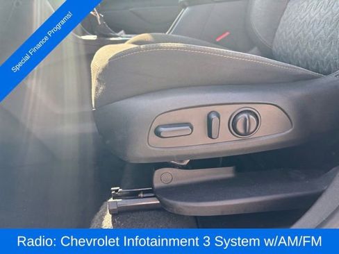 Used 2024 Chevrolet Equinox LT image 14