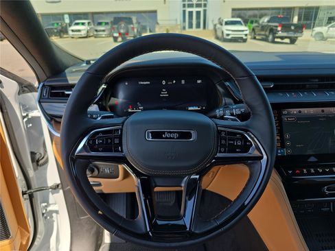 New 2026 Jeep Grand Cherokee Summit AWD/4WD image 29
