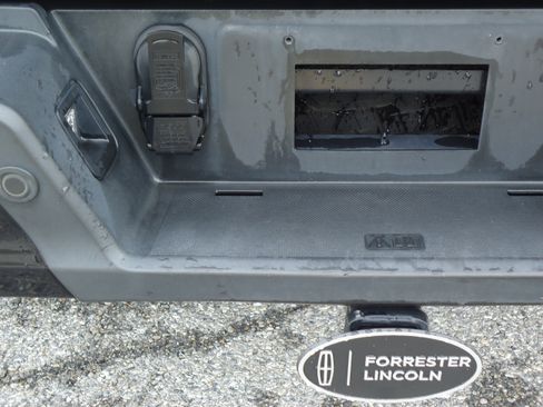 Used 2022 Ford F150 XLT w/ Equipment Group 302A High AWD/4WD image 10