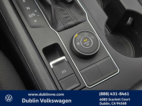 Certified 2021 Volkswagen Atlas S image 20