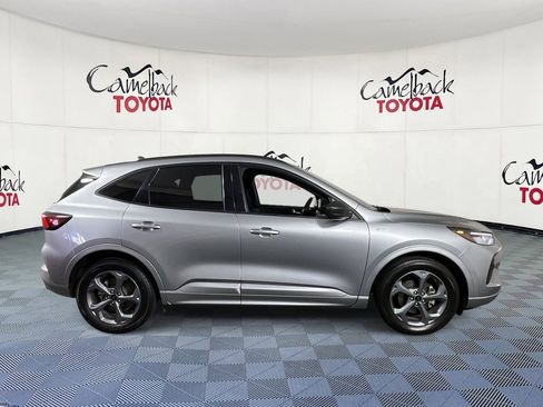 Used 2024 Ford Escape ST-Line image 8