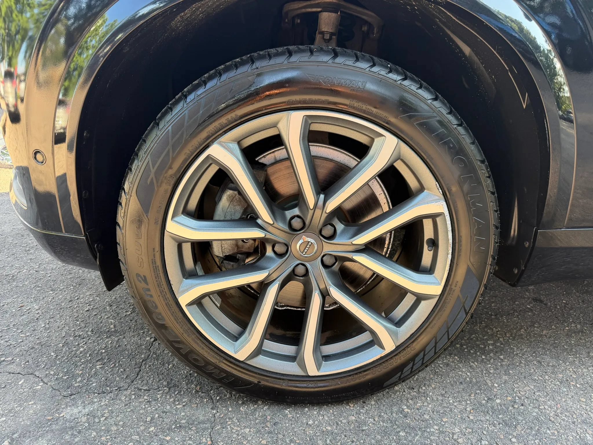 Used 2018 Volvo XC90 T6 Momentum w/ Convenience Package AWD/4WD image 40