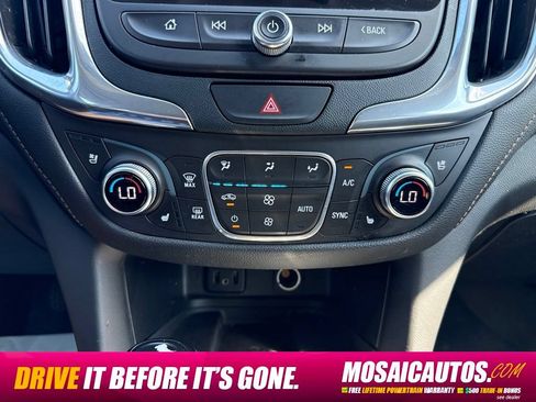 Used 2018 Chevrolet Equinox Premier AWD/4WD image 33
