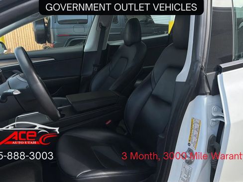 Used 2022 Tesla Model 3 Performance AWD/4WD image 12