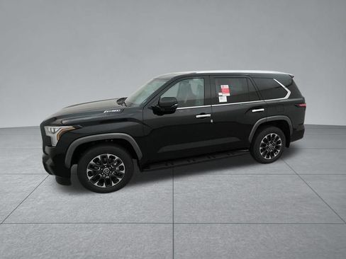 Used 2024 Toyota Sequoia Limited RWD image 2