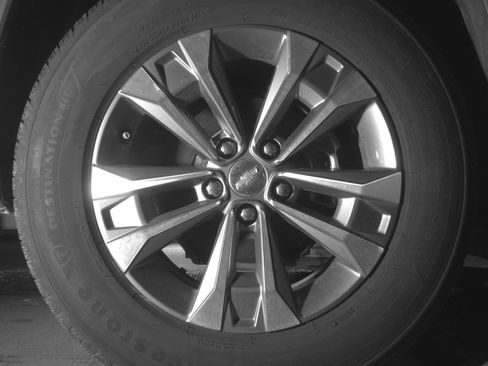 Used 2025 Chevrolet Equinox LT FWD image 15