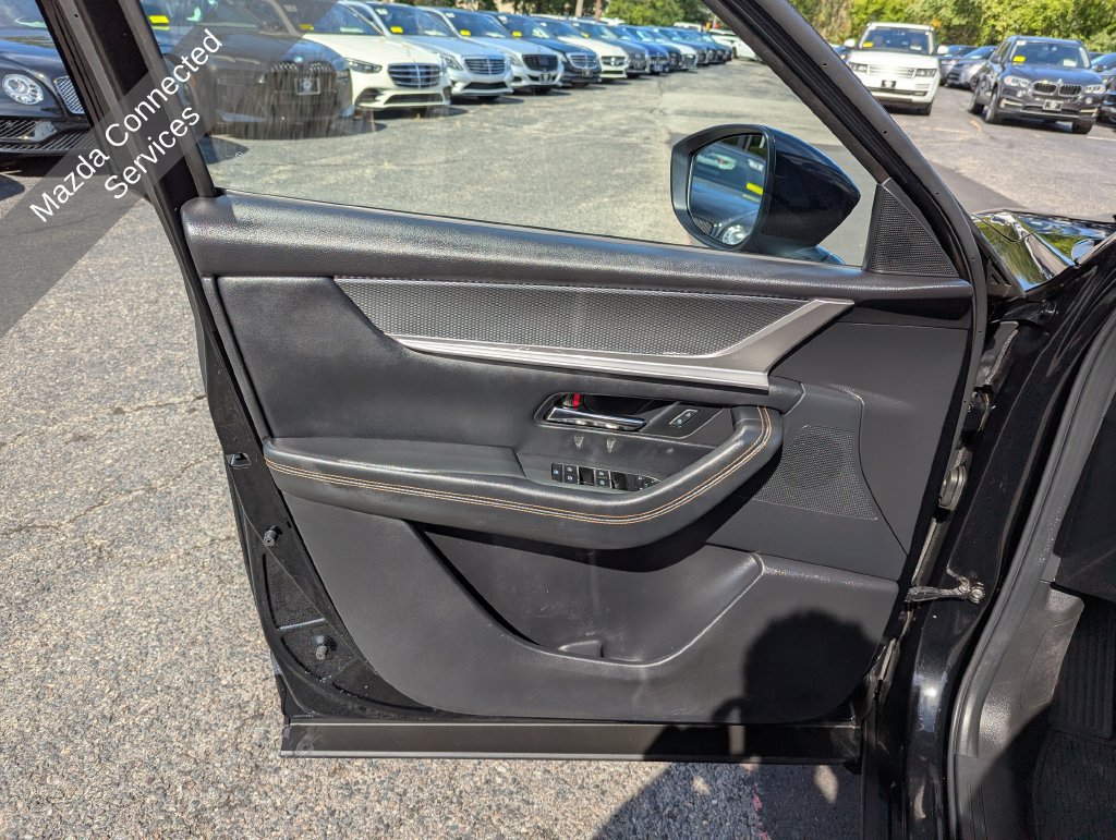 Used 2025 MAZDA CX-90 Plug-In Hybrid w/ Preferred AWD/4WD image 13