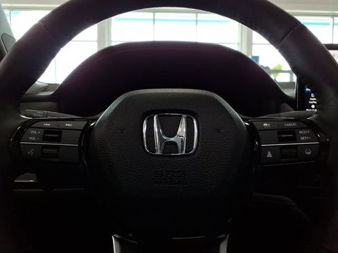 Certified 2025 Honda Accord Touring image 22