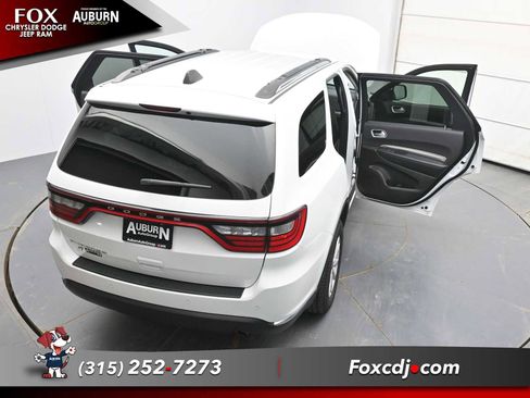Used 2020 Dodge Durango SXT image 37