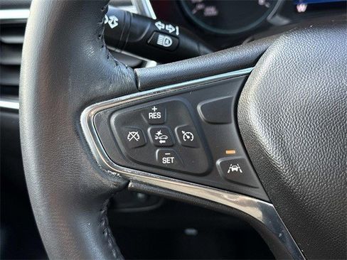 Used 2020 Chevrolet Equinox LT image 25