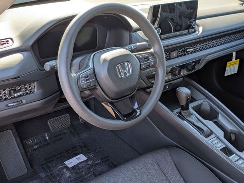 New 2025 Honda Accord SE image 4