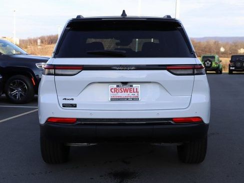 New 2025 Jeep Grand Cherokee Limited image 4