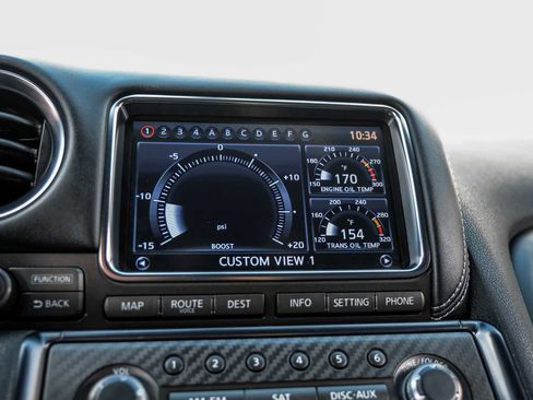 Used 2014 Nissan GT-R Track Edition image 29