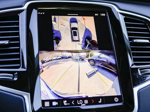 Used 2024 Volvo XC90 T8 Ultimate w/ Protection Package Premier image 27